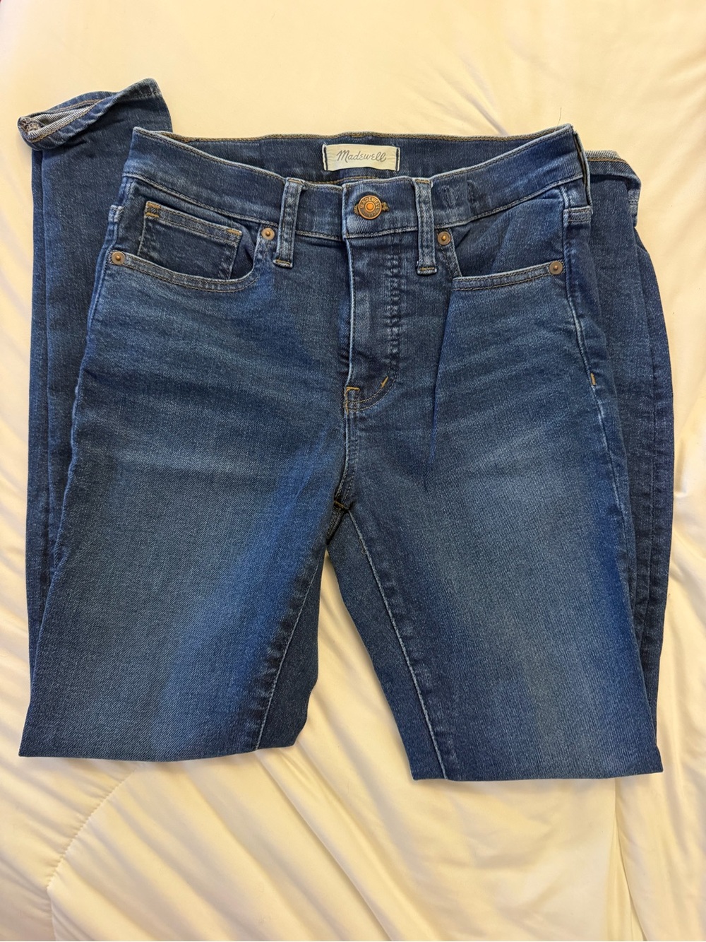 Madewell Mid-Rise Skinny Jeans in Medium Blue Wash